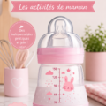 Accessoires de cuisine colorés disposés sur un plan de travail - essentiels pour les mamans actives.