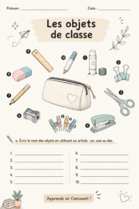 Des objets essentiels pour la rentrée scolaire disposés sur une table.