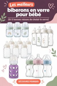 Biberons en verre sur une table avec un arrière-plan familial doux.