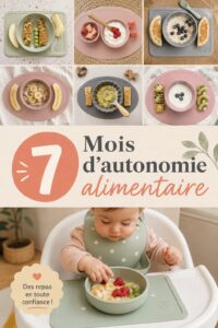 Un bébé de 7 mois essayant de manger tout seul avec des légumes coupés.